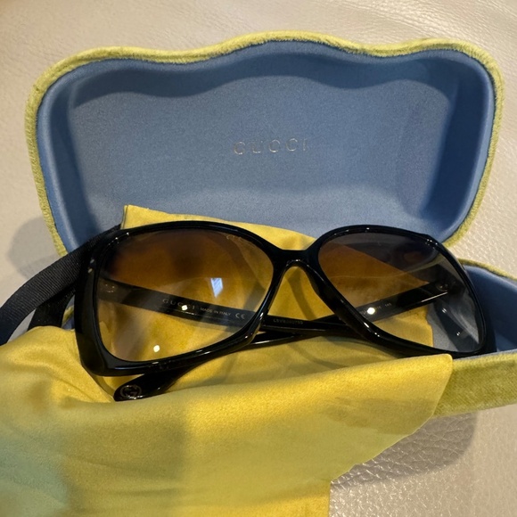 Gucci GG - Picture 3 of 4